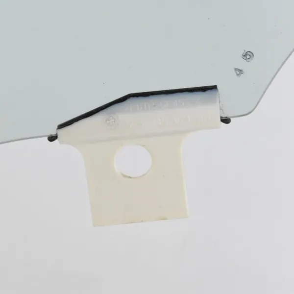 Vidro Porta Dianteira Esquerda OEM 5LA845021 Skoda image 4