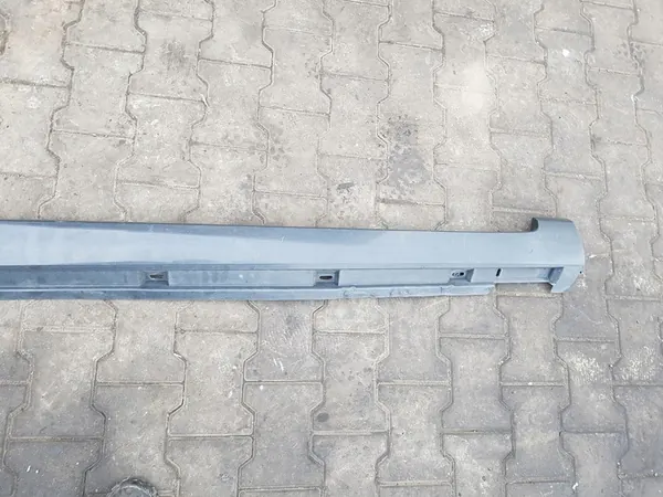 VW PASSAT B7 - RECHTS PROFIEL LK7X 3AA853092C image 4