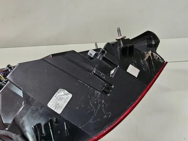 Luz Trasera Derecha Mercedes A-Class W177 Sedán Led image 10