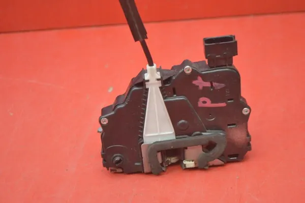 Hintere Rechte Türschloss Fiat Grande Punto 2012-2018 OEM 51903245 image 4