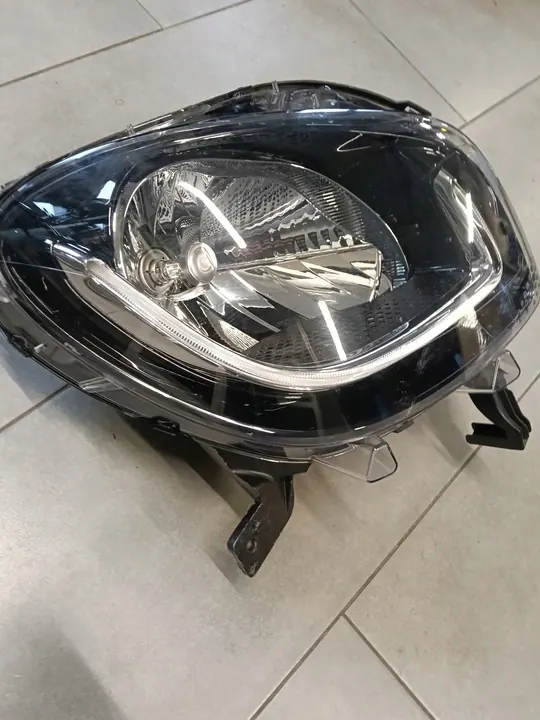 SMART FORFOUR VOORLAMP W453 A4539065901 image 3
