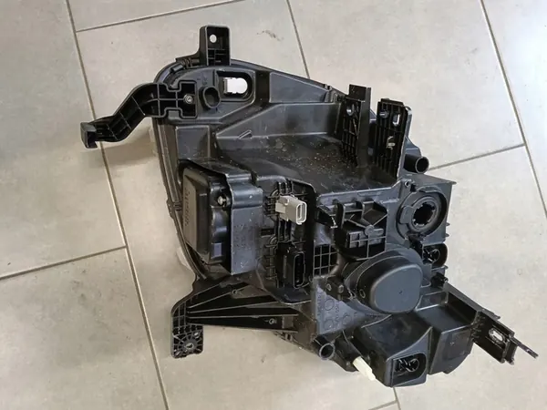 SMART FORFOUR VOORLAMP W453 A4539065901 image 4