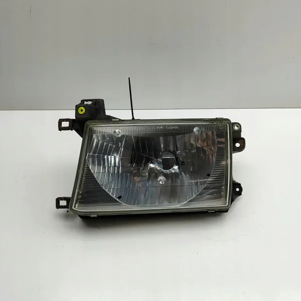 Toyota 4Runner N18 rechterkoplamp 1995 81110-35230 image 2