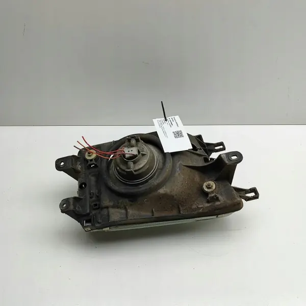 Toyota 4Runner N18 rechterkoplamp 1995 81110-35230 image 3