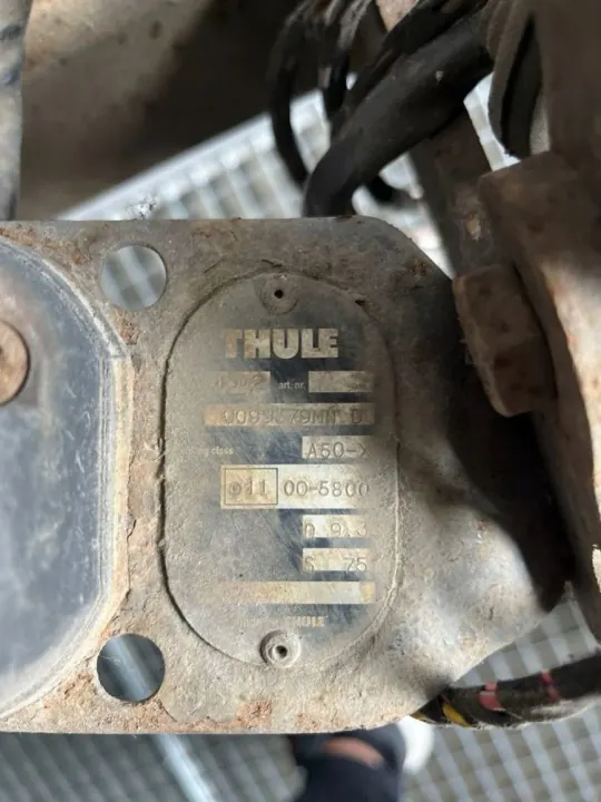 Volkswagen Golf V Dragkrok OEM 008900 - Begagnad image 5