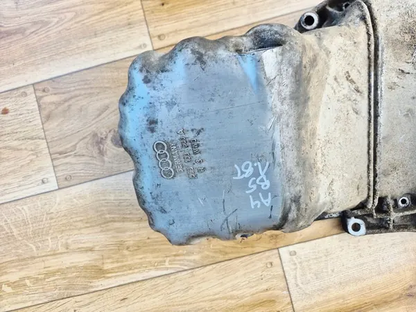 Oljetank VW Passat B5 1.8T image 2