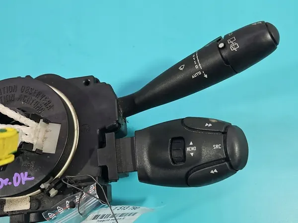 Gecombineerde schakelaar Peugeot 307 96605592XT image 2