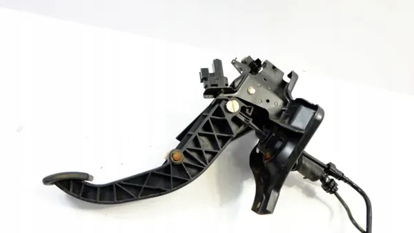 Pedal de embrague Land Rover Freelander II OEM 6G92-7B633-EH image 3
