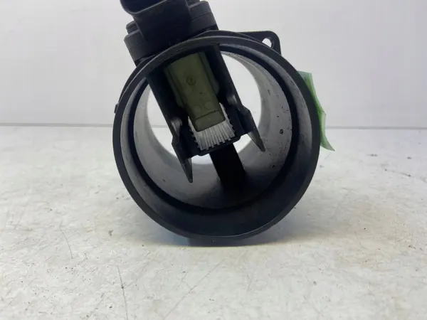 Mercedes C W204 MAF-anturi OEM A6510900048 image 3