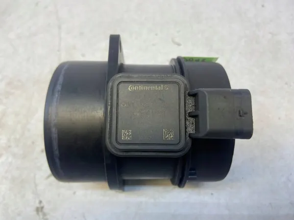 Mercedes C W204 MAF-anturi OEM A6510900048 image 5