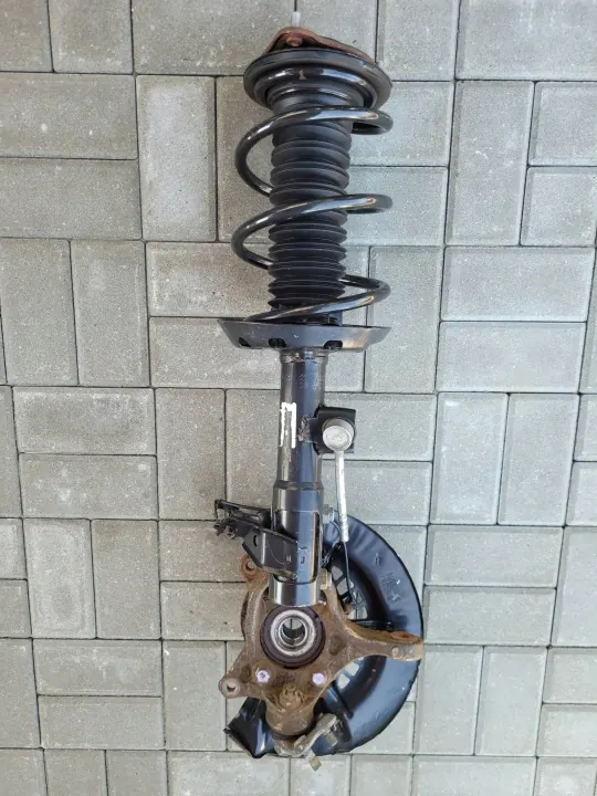 Höger stötdämpare OEM LUOA1856925 för Toyota RAV4 2019+ image 4