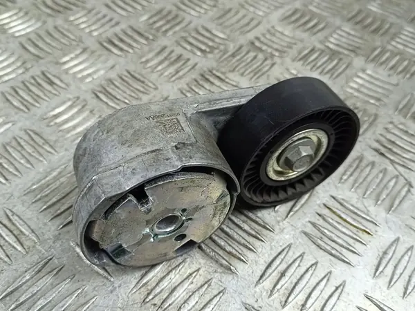 Jeep Grand Cherokee WL Vaihtoväline 05281266AA image 2