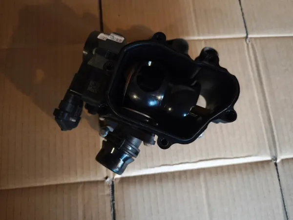 OEM 7644811 Thermostat for BMW 1 Series F20 F21 image 6
