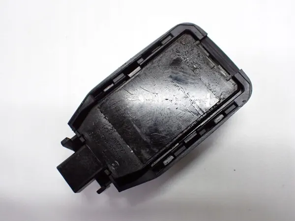 Sensor de lluvia D09H-665G0 Mazda CX-3 15R image 2