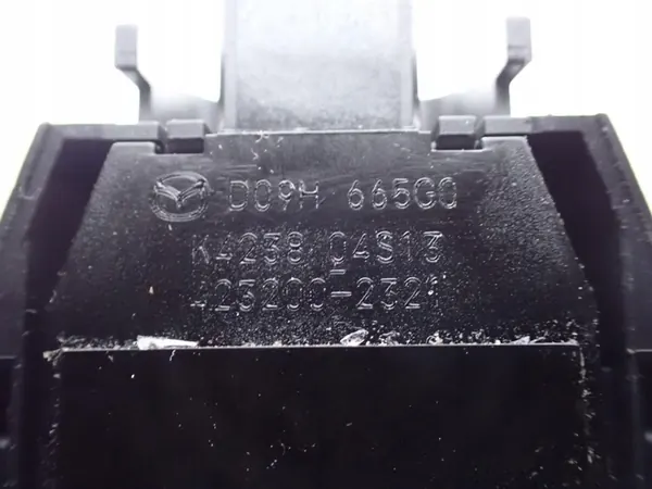 Sensor de lluvia D09H-665G0 Mazda CX-3 15R image 3