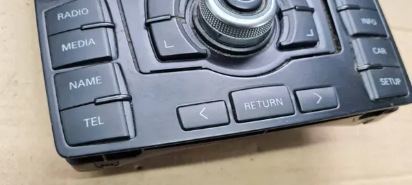 Audi A6 C6 MMI-radion ohjauspaneeli OEM 4F2919611M image 8