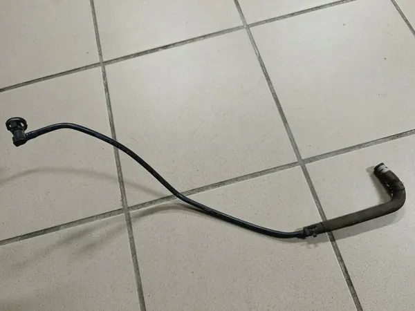 Manguera de agua Audi A4 B8 OE 8K0121081Q image 1