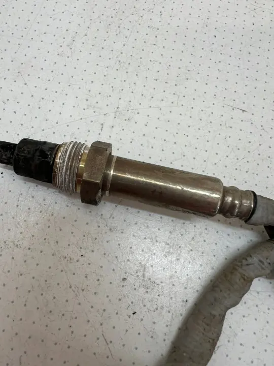 Sensor NOx OEM 227902608R para Renault Clio 5 1.5 DCI image 5