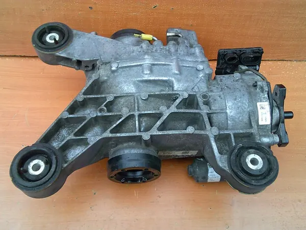 VW Tiguan Skoda Kodiaq Audi Q3 4x4 Takadifferenti 0BR525010R image 3