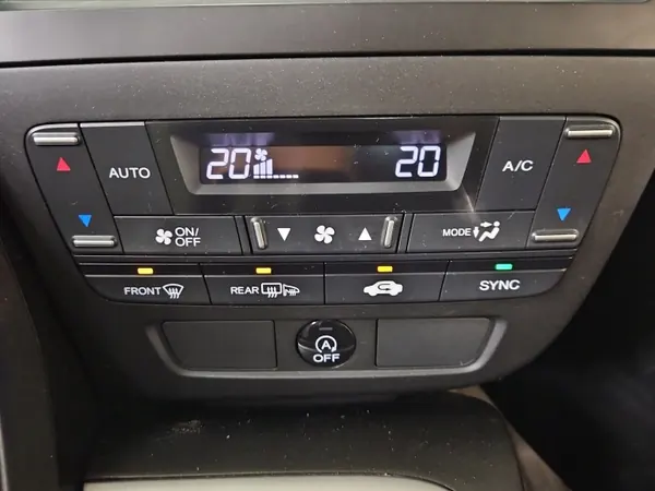 Console panneau aération Honda Civic IX 79600TV0-F5 image 2