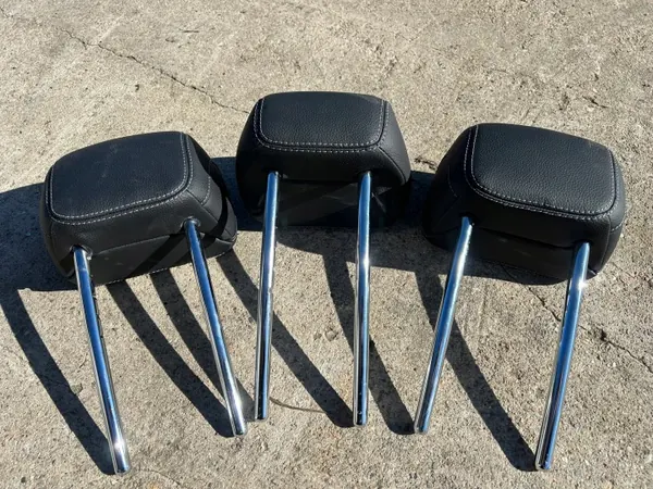Mercedes W205 Takaistuimet Set OEM asdfW205as28 image 5