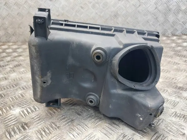 Ilmansuodattimen Kotelo + MAF-anturi Corolla E11 1.4 16V image 4