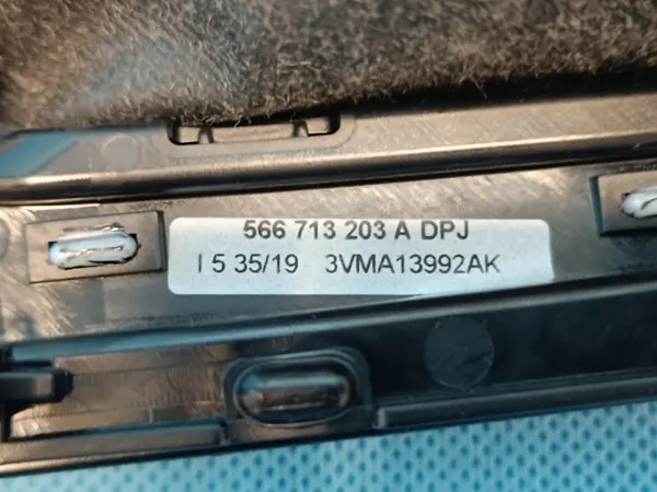 Skoda Kodiaq DSG Schalthebelrahmen OEM 566713203A image 8