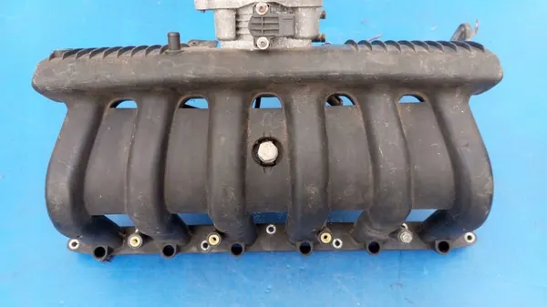 Coletor de admissão BMW 5 E39 2.0B image 7