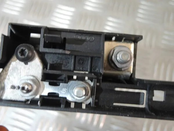 Sicherungspatrone OEM 4F0915519 für Porsche Macan image 3