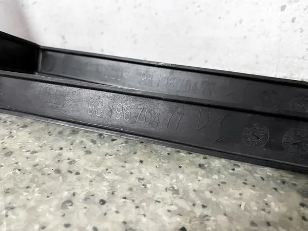 Voorbumper Grille Steun Citroen DS7 2017-> OEM image 3