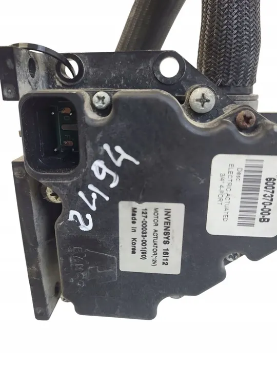 Vattenpump Tesla Model S image 8