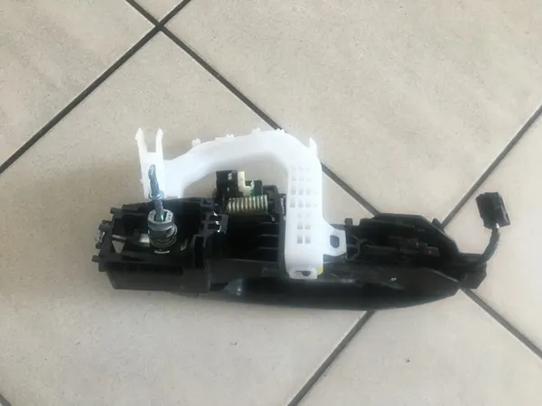 KIA CEED III Etu Vasemman Oven Kahva 82655-J7200 image 6