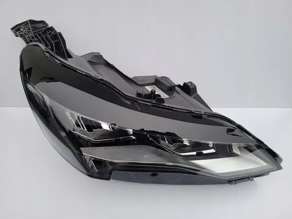 Oikea etuvalaisin Peugeot 3008 5008 II full LED image 2