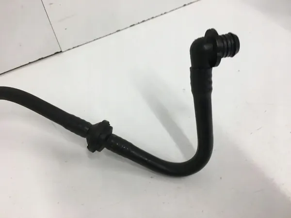 Tuyau à vide OEM 1J0612041FT pour Audi A3 8L image 4