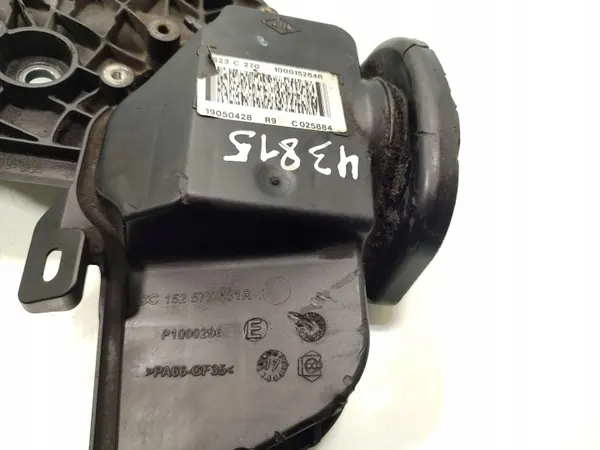 Bouchon de remplissage d'huile Nissan Navara OEM 152577731R image 4