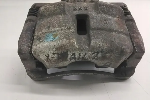 Vorderer rechter Bremssattel NISSAN X-TRAIL (T31) OEM 44001JG00A image 3