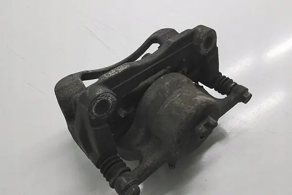 Vorderer rechter Bremssattel NISSAN X-TRAIL (T31) OEM 44001JG00A image 4