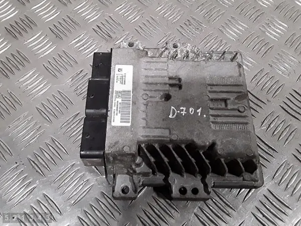 ECU Citroen C4 Picasso OEM 9811651980 - 1600HDI image 2
