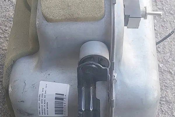 Suspension Compressor AUDI A6 AVANT 4B0616009A image 7