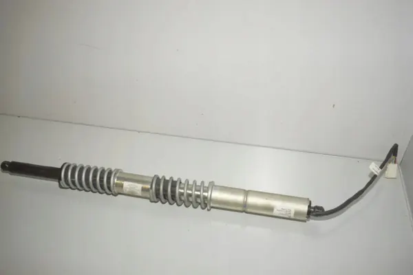 Vänster bakluckaktuatör OEM 7207015 för BMW 5 Touring image 3