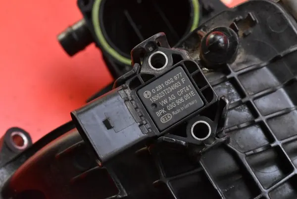 Coletor de admissão com intercooler Skoda Rapid 1.2 TSI image 8