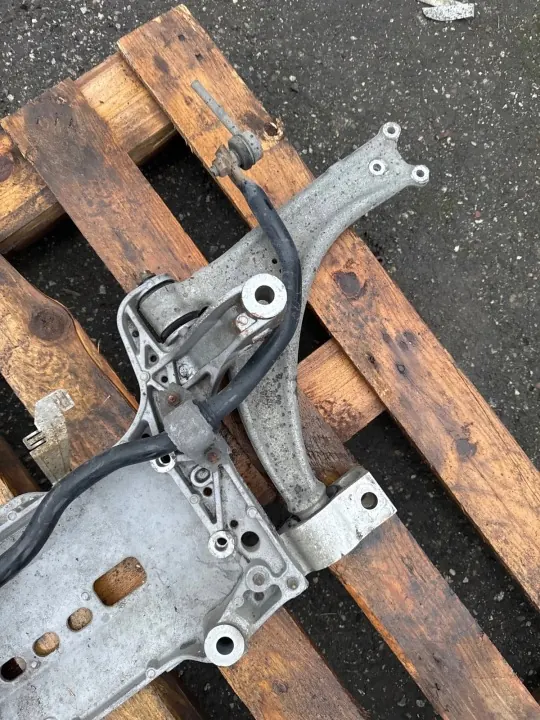 Etujousivarsi OEM 7110949 VW Passat B6:lle image 4