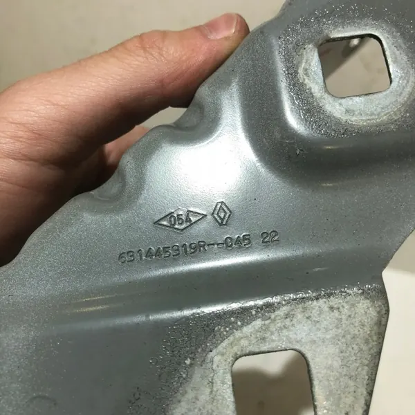 OEM 631445319R Montage d'aile droite pour Renault image 3