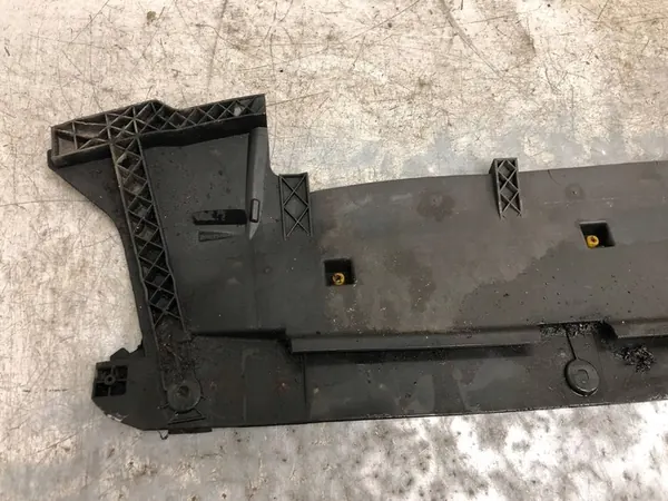 Capa de Para-choque Frontal Audi Q5 8R0807233B image 2