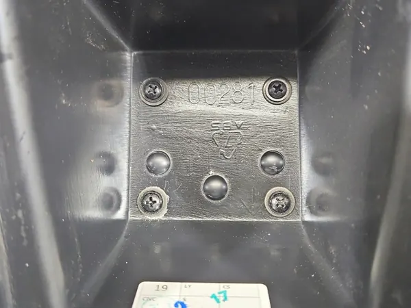 Reposabrazos túnel OEM IMPRK1529590 para Citroen C3 II image 9