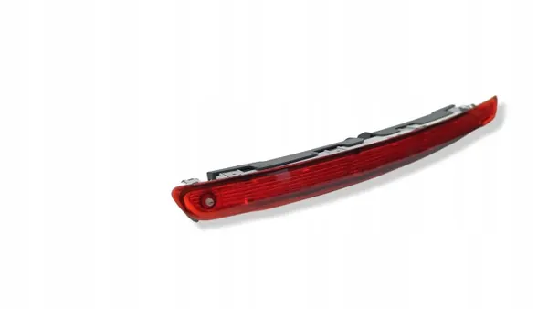 Derde Remlicht OEM 5E9945097C voor Skoda Octavia III image 3