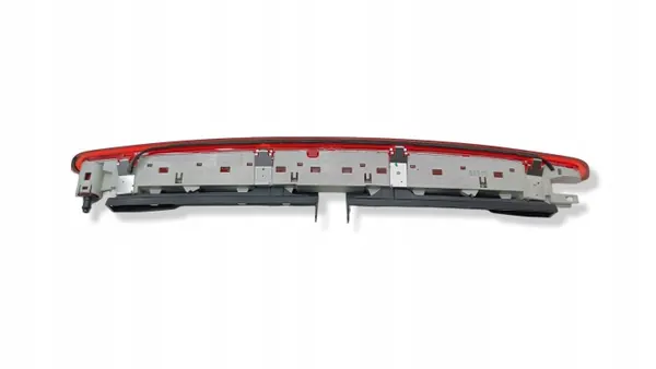 Derde Remlicht OEM 5E9945097C voor Skoda Octavia III image 7