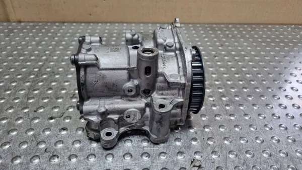 Pompe à huile d'occasion OEM 04L145208H pour VW/Audi 2.0TDI image 3