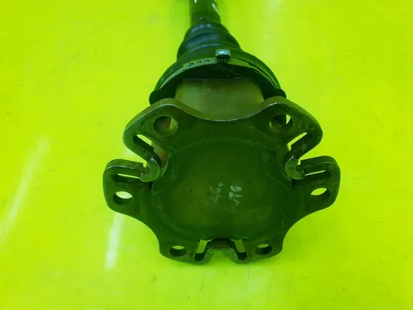 Vänster fram CV-axel Audi A6 C5 Allroad 2.5 TDI 2.7 BIT image 5