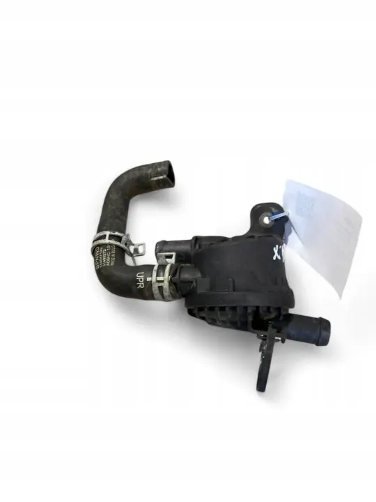 Volvo XC60 2020 Tuyau de Ventilation OEM 31493272 image 3